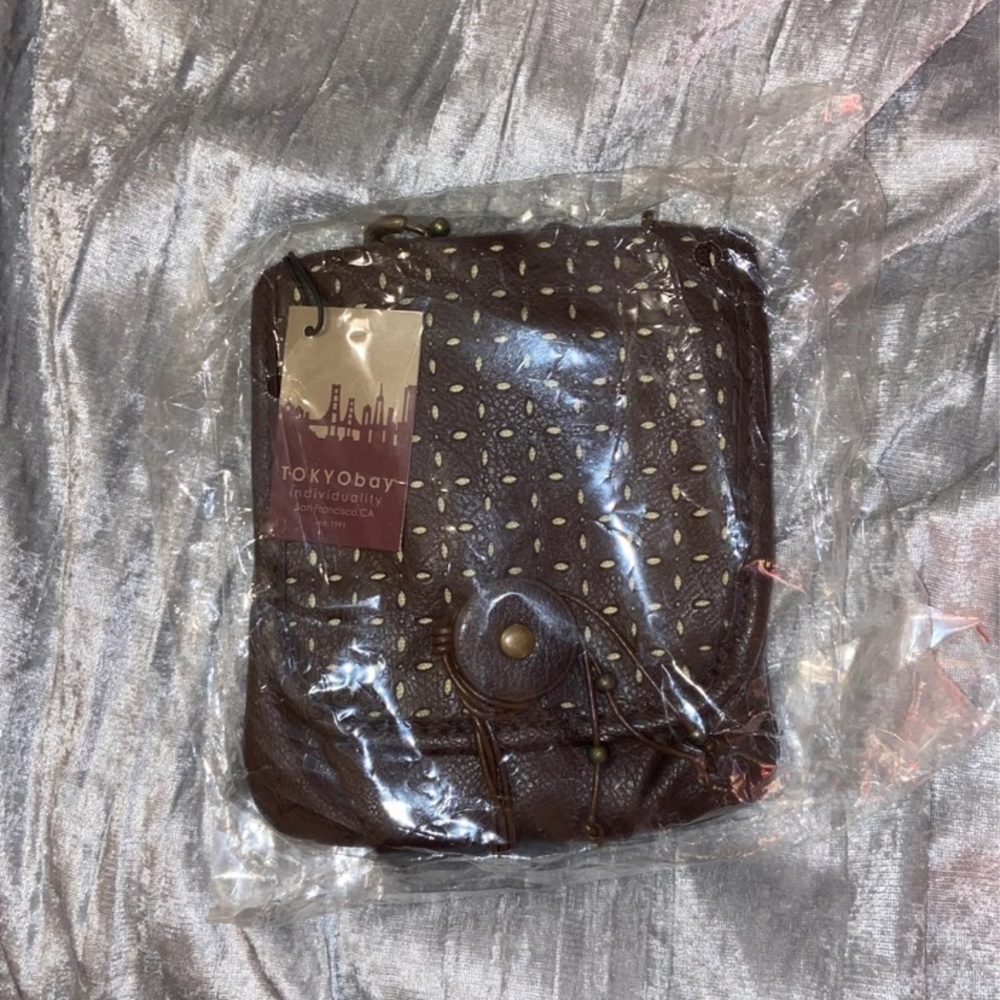 Crossbody purse